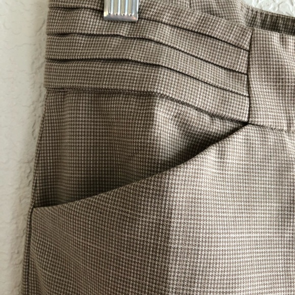 Tahari Fitted SUIT size 4 - Picture 4 of 5